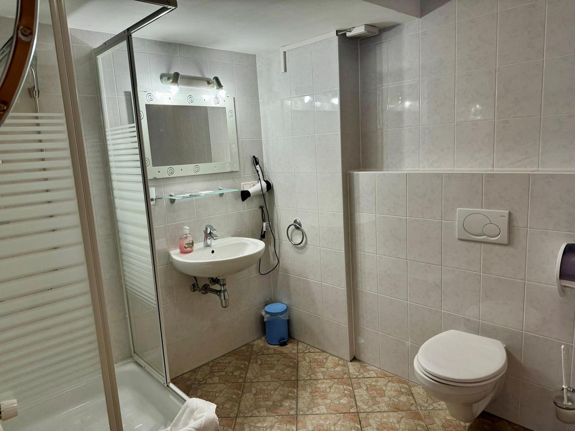 Alpenlodge, Ferienwohnung 6 Тирзее Екстериор снимка
